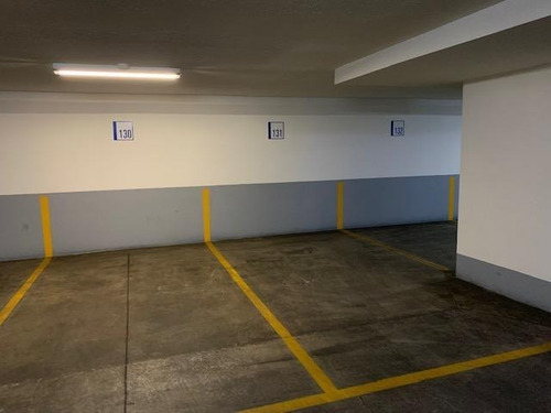 ESTACIONAMIENTO SUBTERRNEO / SEGURIDAD 24/7...            