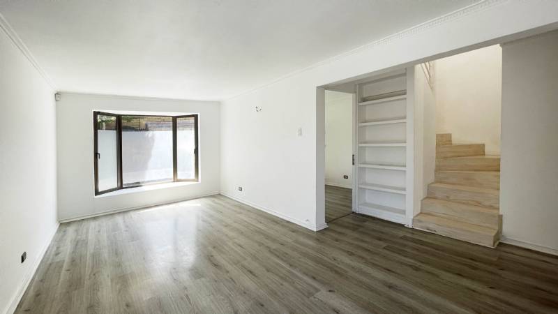 COUNTRY CLUB, 4D-2B, MUY LUMINOSA