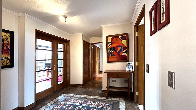 IMPECABLE, ORIENTE, 4 DORMS, METRO
